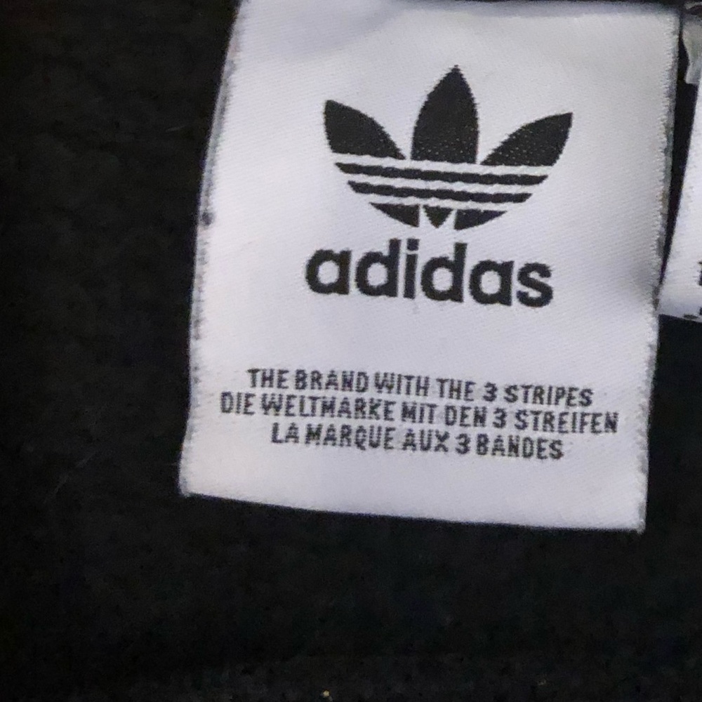 Crewneck - Picture 3 of 4
